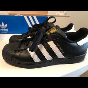 Adidas superstar sneaker